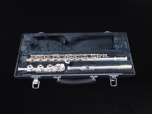 Yamaha 385II Open Hole Flute #2609 – Gina's Flutes