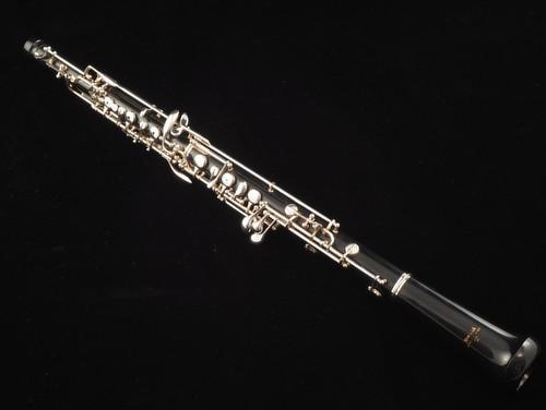 Yamaha 211 Oboe #2295 – Gina's Flutes